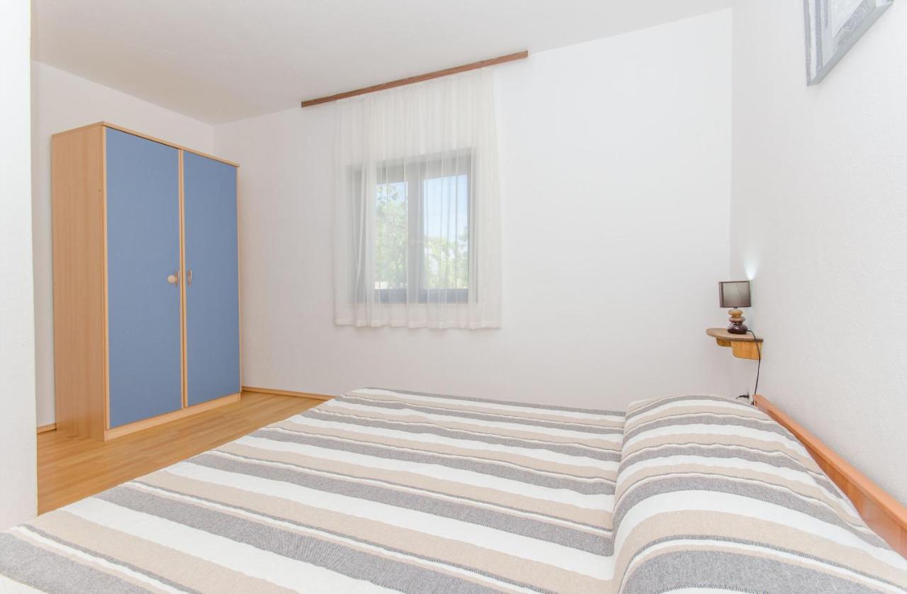 Apartment Vitaic Supetar Eksteriør billede