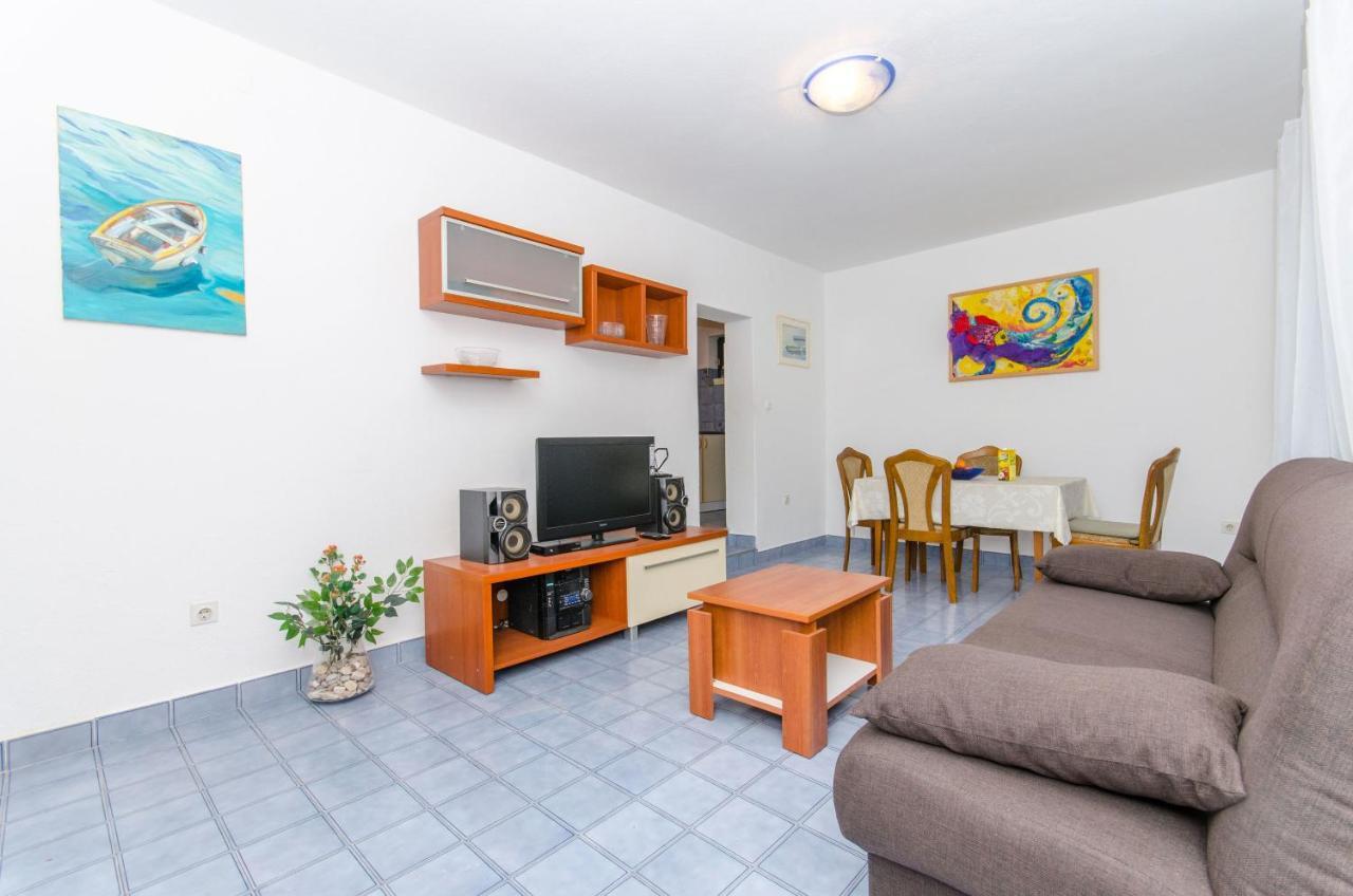 Apartment Vitaic Supetar Eksteriør billede